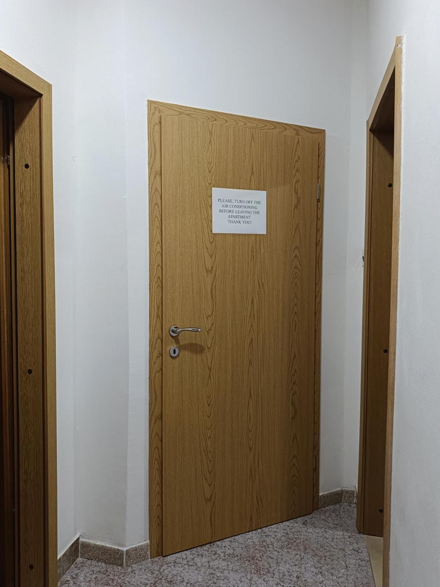 Apartments Villa Laura بولا المظهر الخارجي الصورة