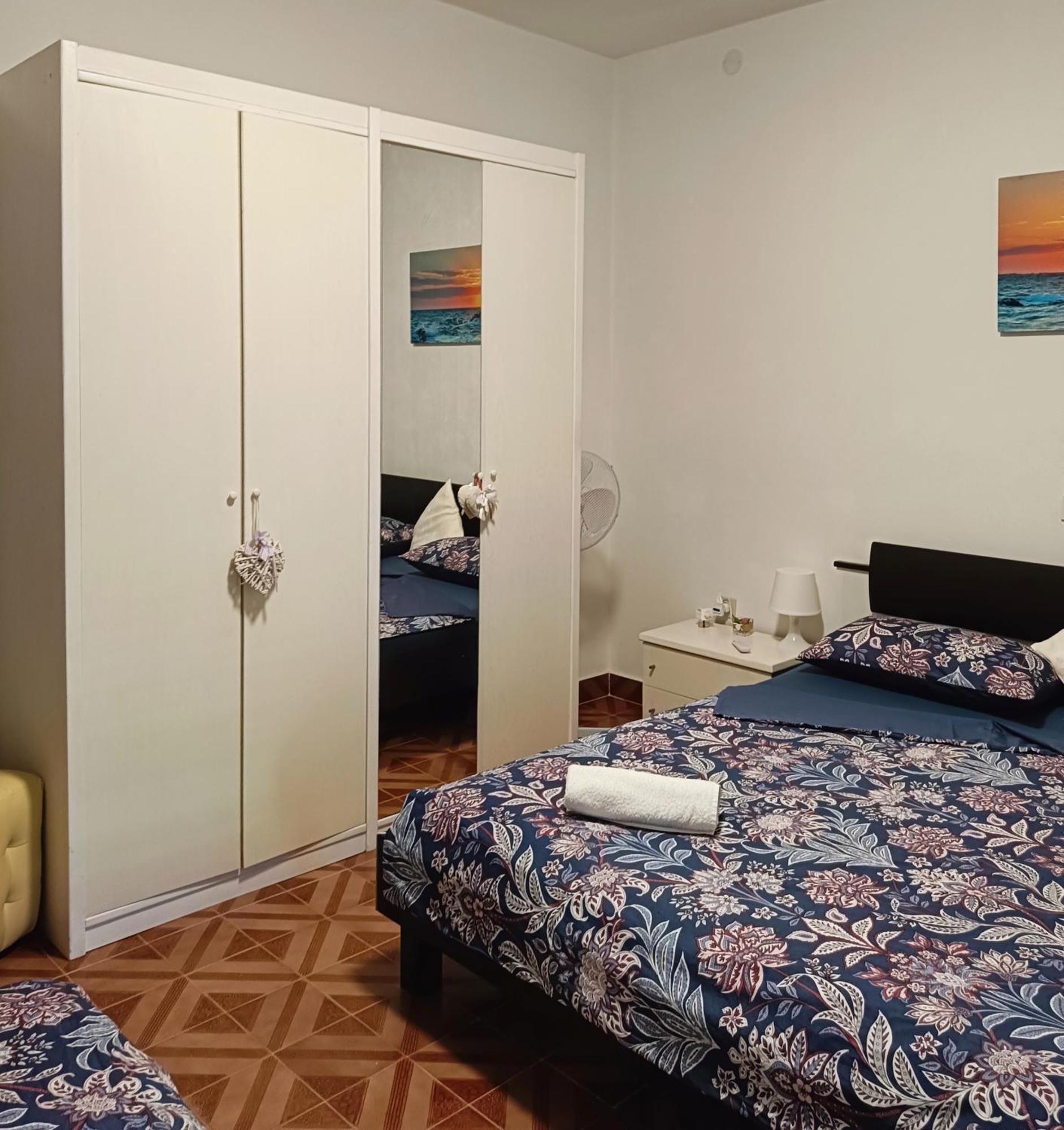 Apartments Villa Laura بولا المظهر الخارجي الصورة