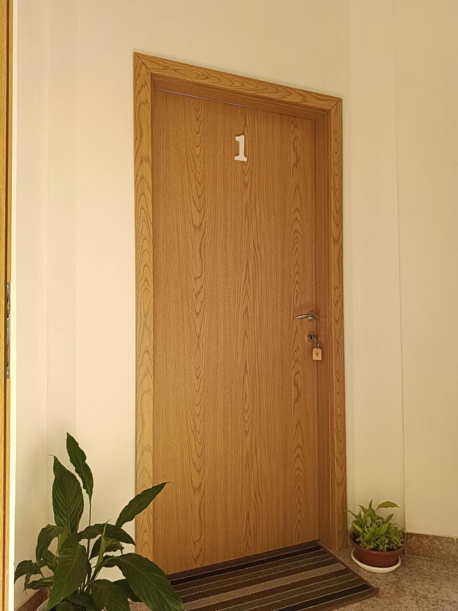 Apartments Villa Laura بولا المظهر الخارجي الصورة